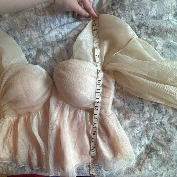 House of Harlow 1960 X REVOLVE Burna Blouse Cream Sz M Romantic Flouncy Coquette - Picture 13 of 16